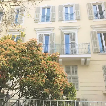 Centre 302 Appartement *