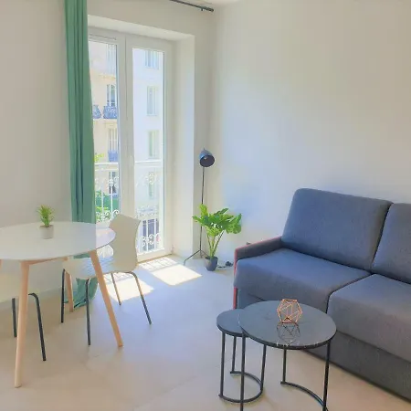 Centre 302 * 尼斯